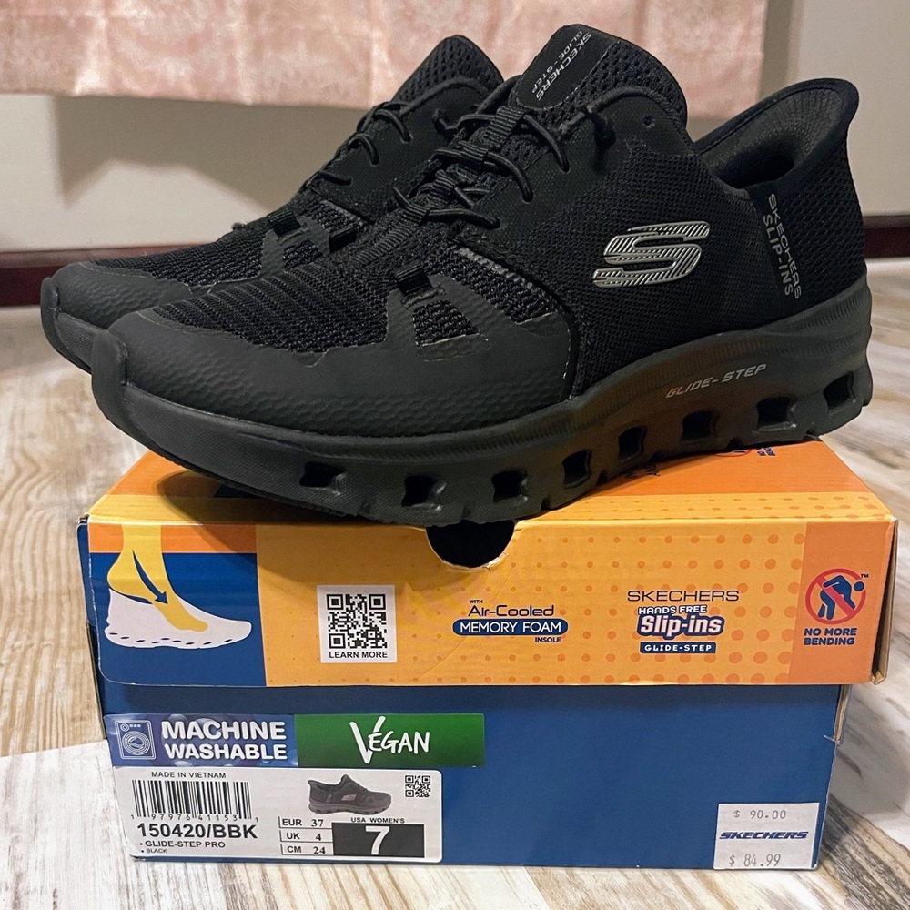 Skechers Black Glide-Step Athletic Shoes